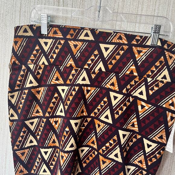 LuLaRoe Cassie Brown Aztec Print Skirt Size Large - Picture 3 of 6